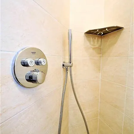 Apartment Rin Patrizia By *